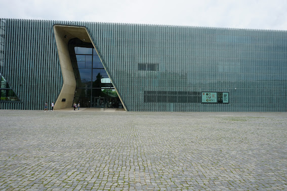 Jewish Warsaw - The POLIN museum tells the story of Jewish settlement in Poland