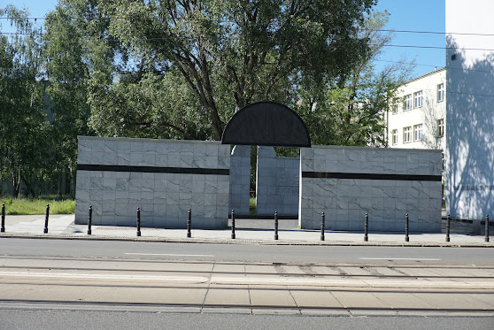 Umschplatz meant the liquidation of Jewish Warsaw