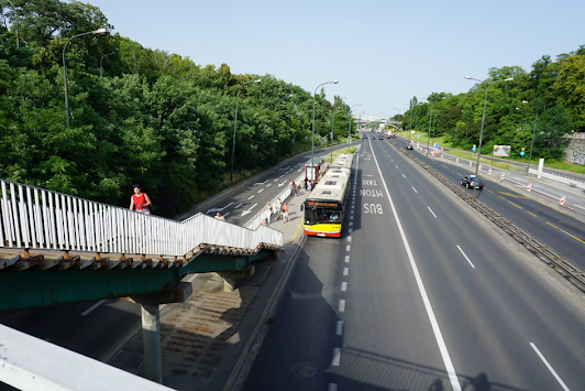 Huge roads cutting through city centres during communism in Warsaw