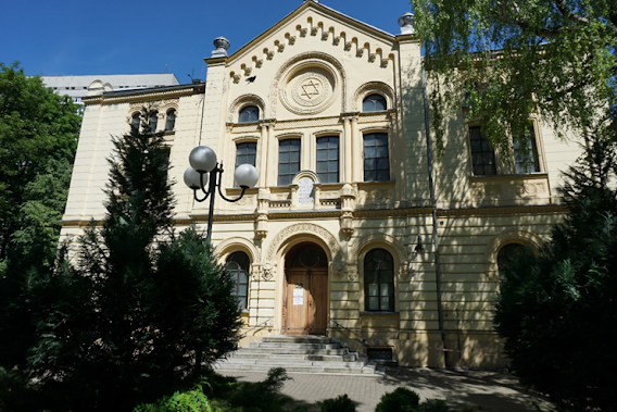 One of the few Synagogues left in Warsaw