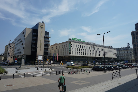 Hotel Gromada at Warsaw Freedom fighter Square