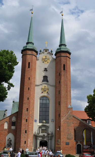 Besides from services, the church also have organ concerts