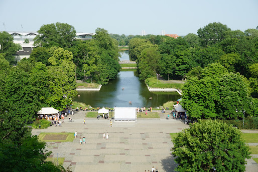 Warsaw guide to the Castle