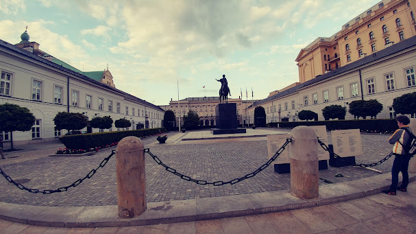 The Polish president lives in Old Town Warsaw