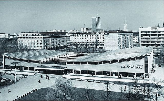 New fantastic ways of shopping in Postwar Warsaw